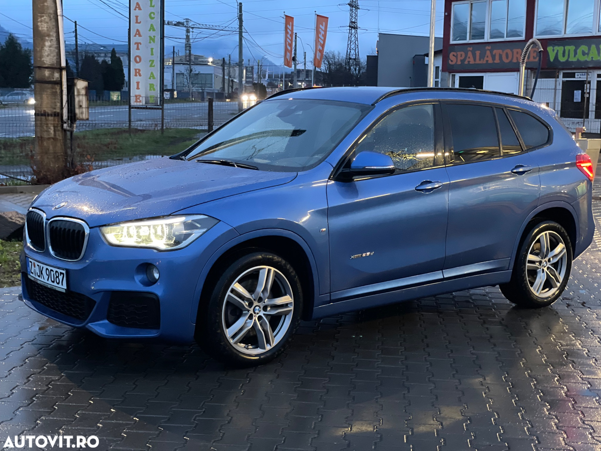 BMW X1 xDrive25d AT M Sport - 9