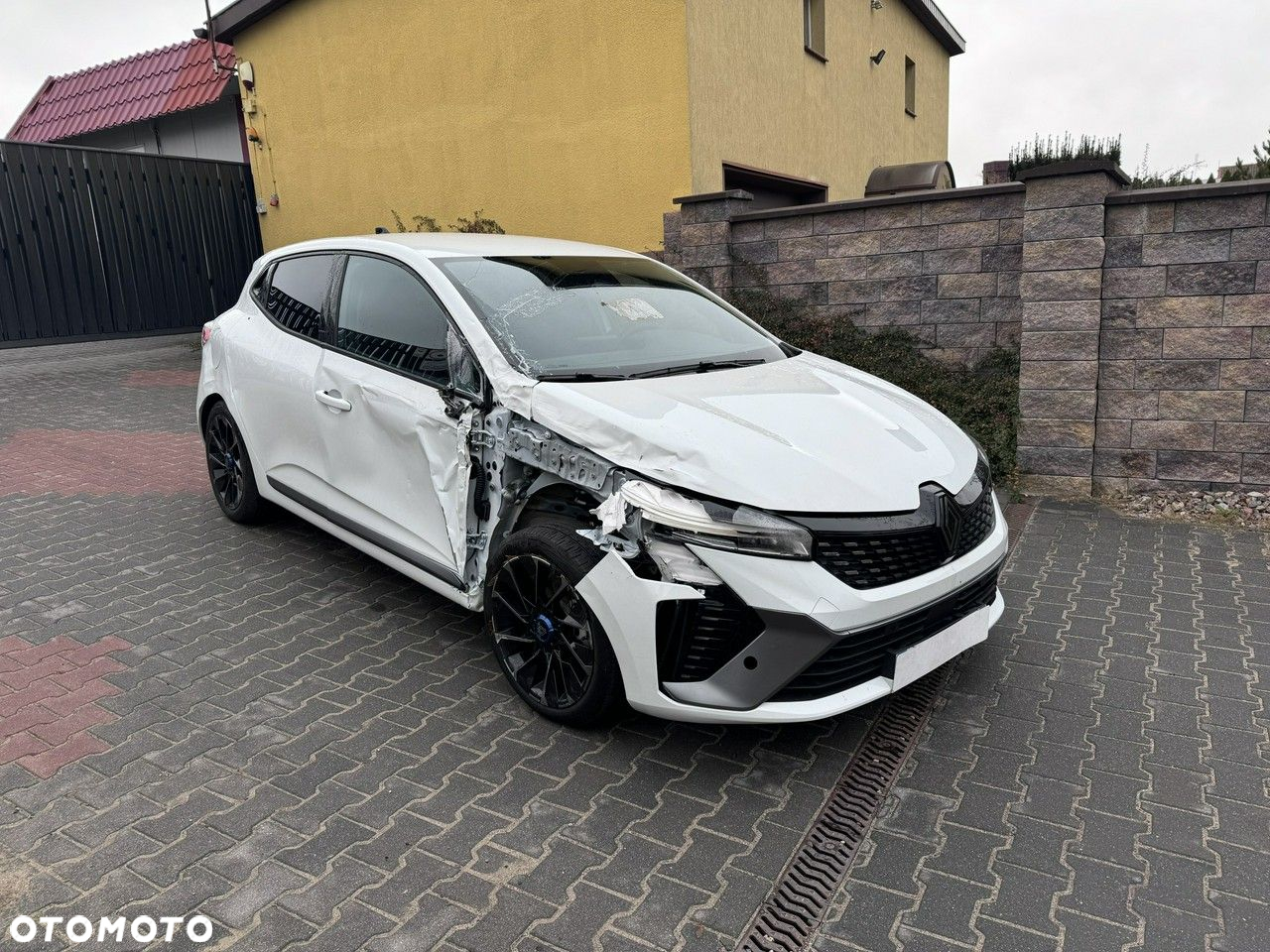 Renault Clio - 2