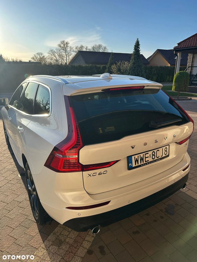Volvo XC 60 D4 Momentum - 6