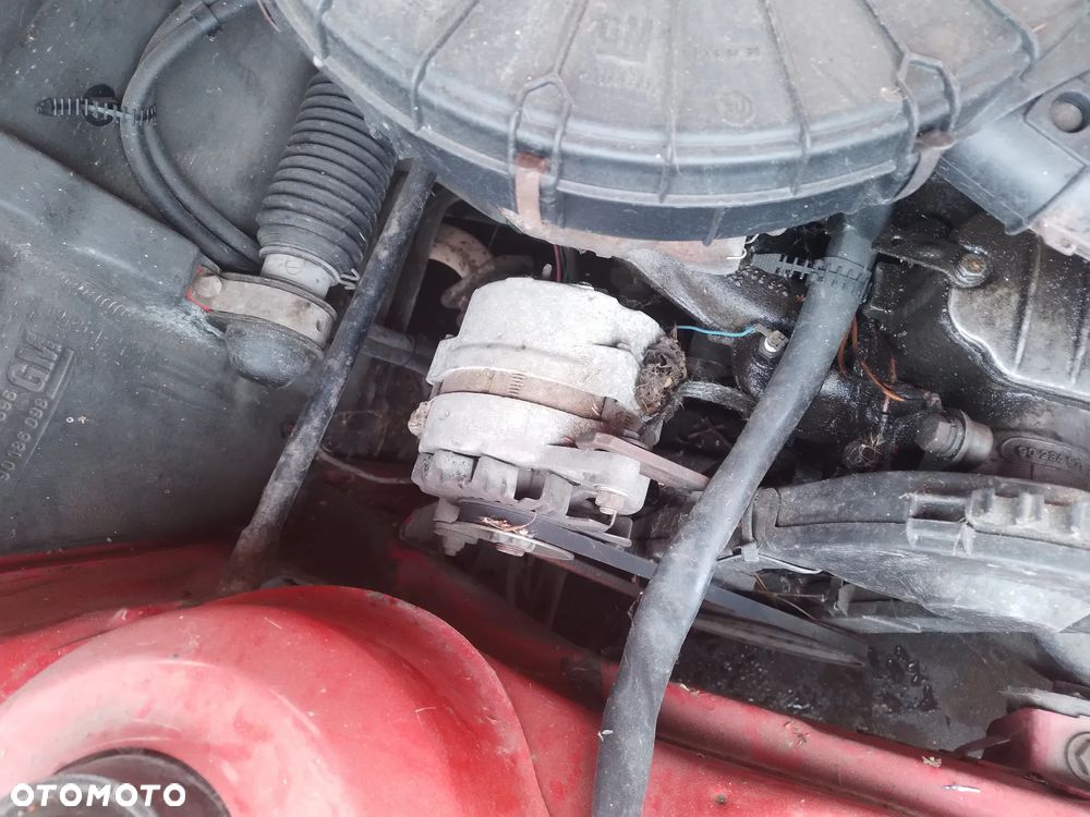 OPEL KADETT E SEDAN  84-89  1.6  ALTERNATOR - 1