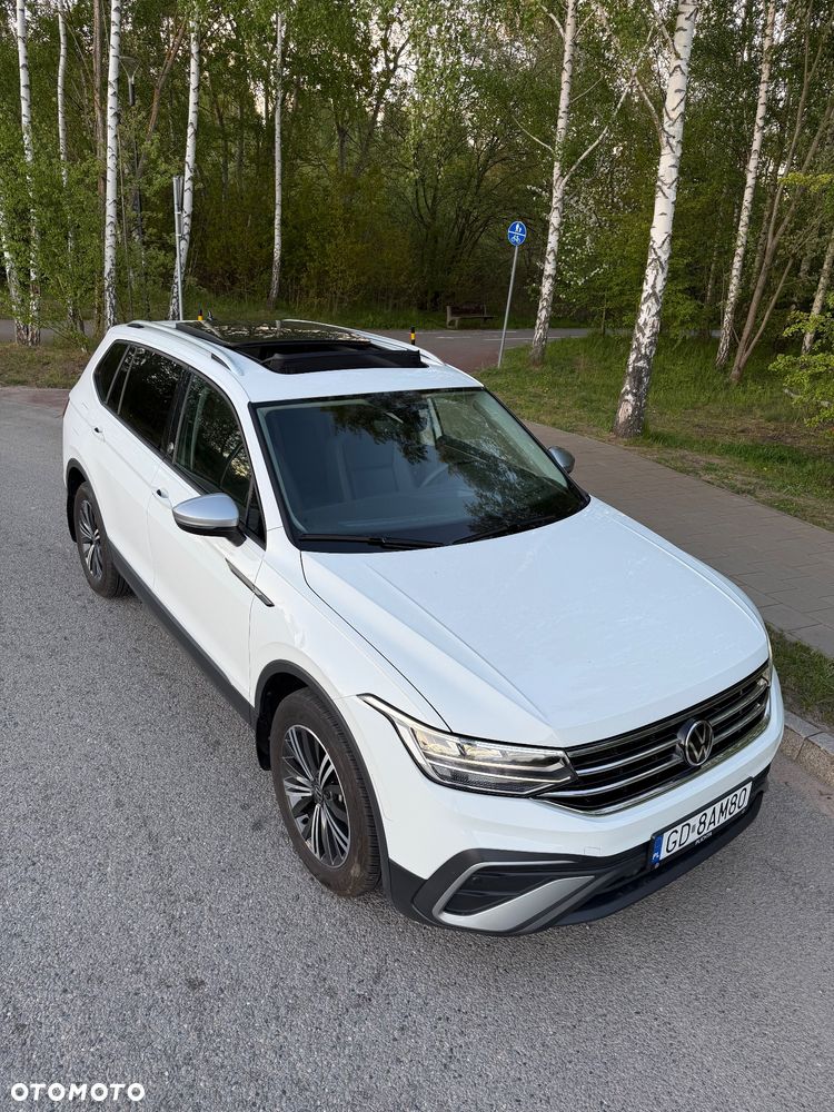 Volkswagen Tiguan Allspace 2.0 TSI 4Mot Life DSG - 2