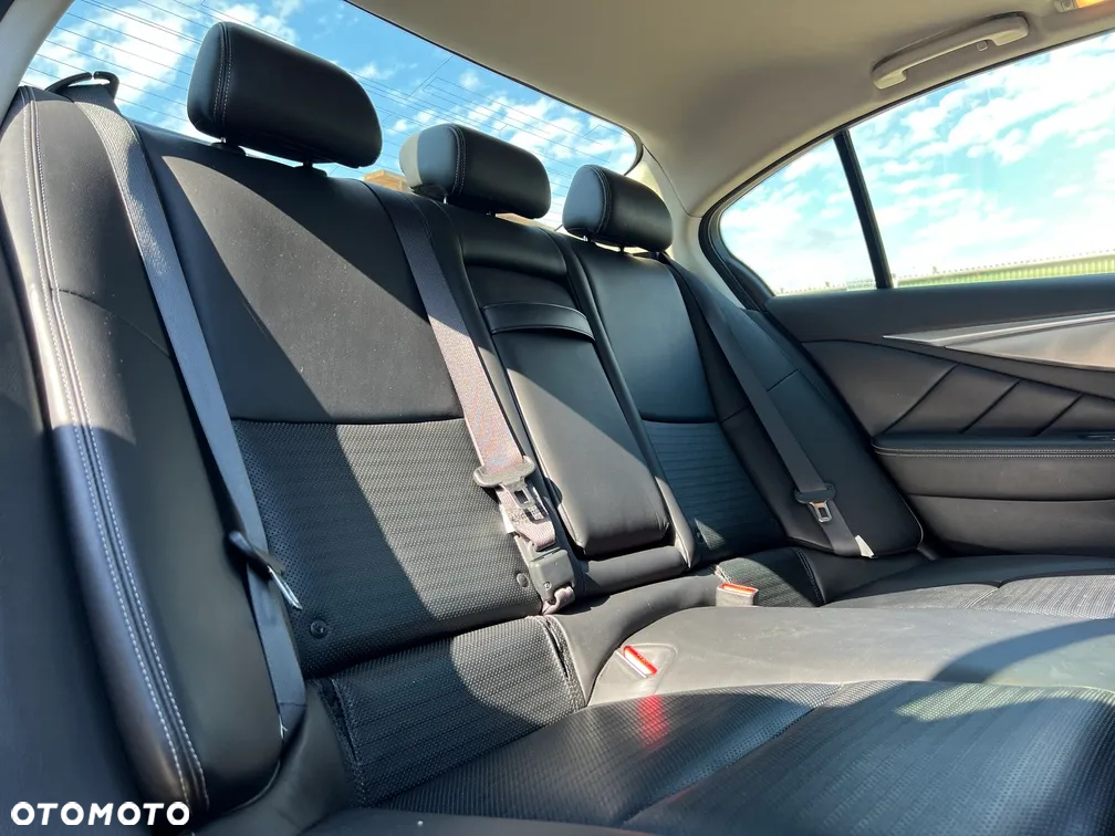 Infiniti Q50 - 20