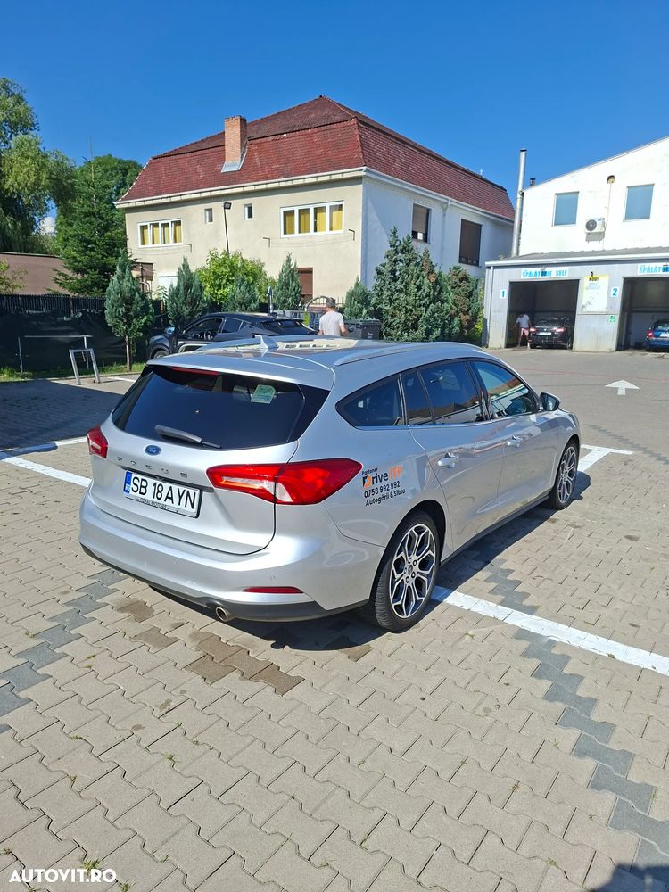 Ford Focus 1.5 EcoBlue Start-Stopp-System Aut. ACTIVE - 11