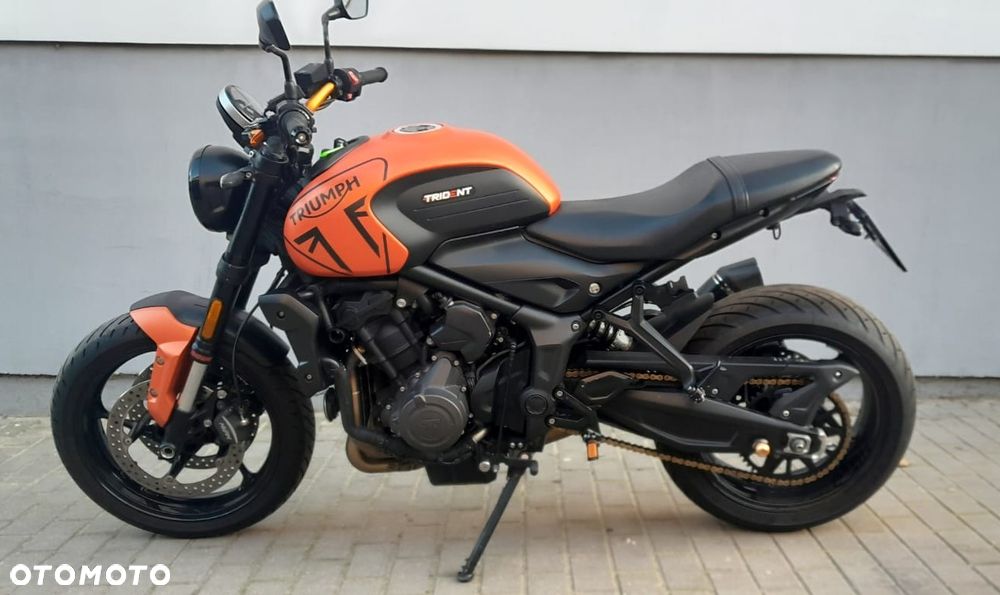 Triumph Trident - 5