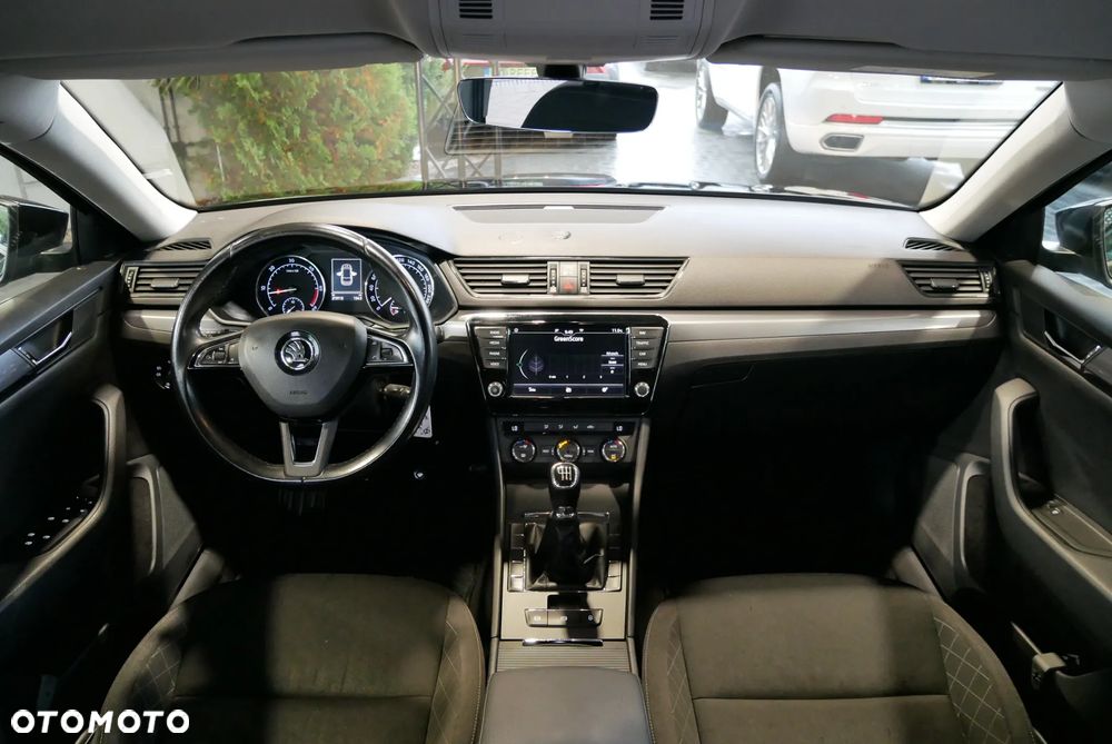 Skoda Superb - 18