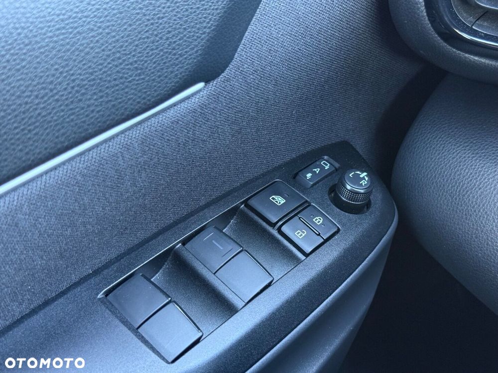 Toyota Yaris Cross Hybrid 1.5 Style - 25