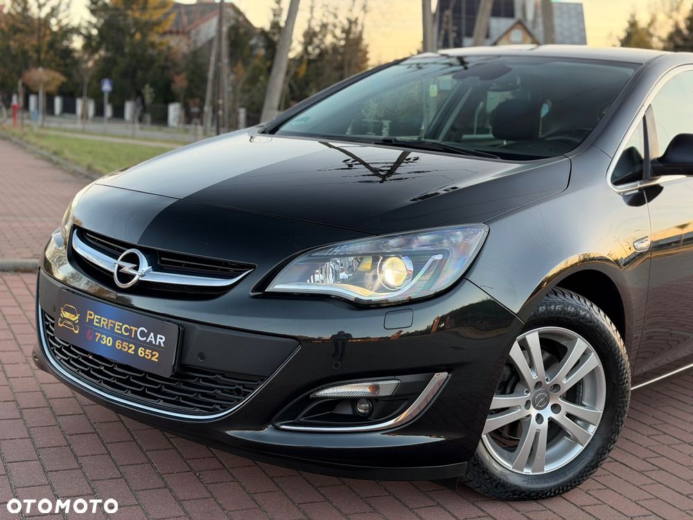 Opel Astra 1.4 Turbo Cosmo - 18