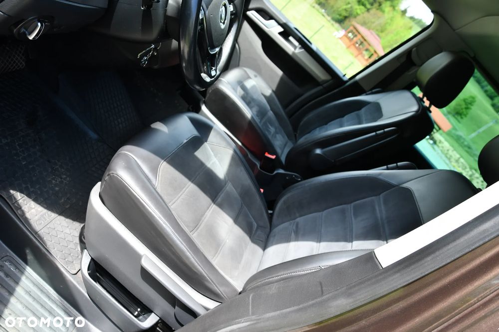 Volkswagen Multivan 2.0 BiTDI L2 Comfortline 4Motion DSG - 13