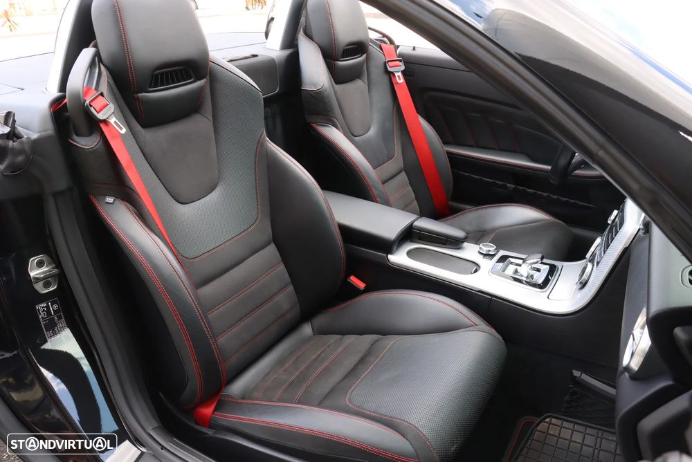 Mercedes-Benz SLC 43 AMG - 45