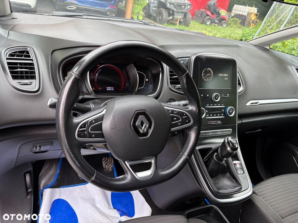 Renault Scenic - 22