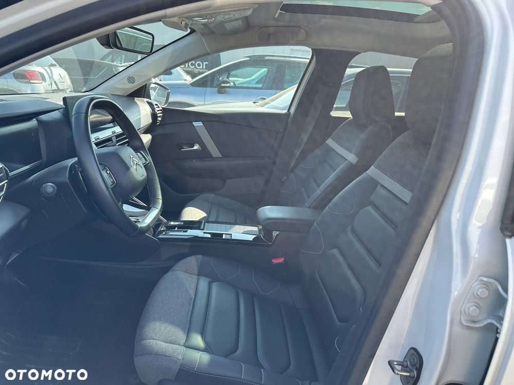 Citroën C4 PureTech 130 Stop&Start EAT8 SHINE - 19