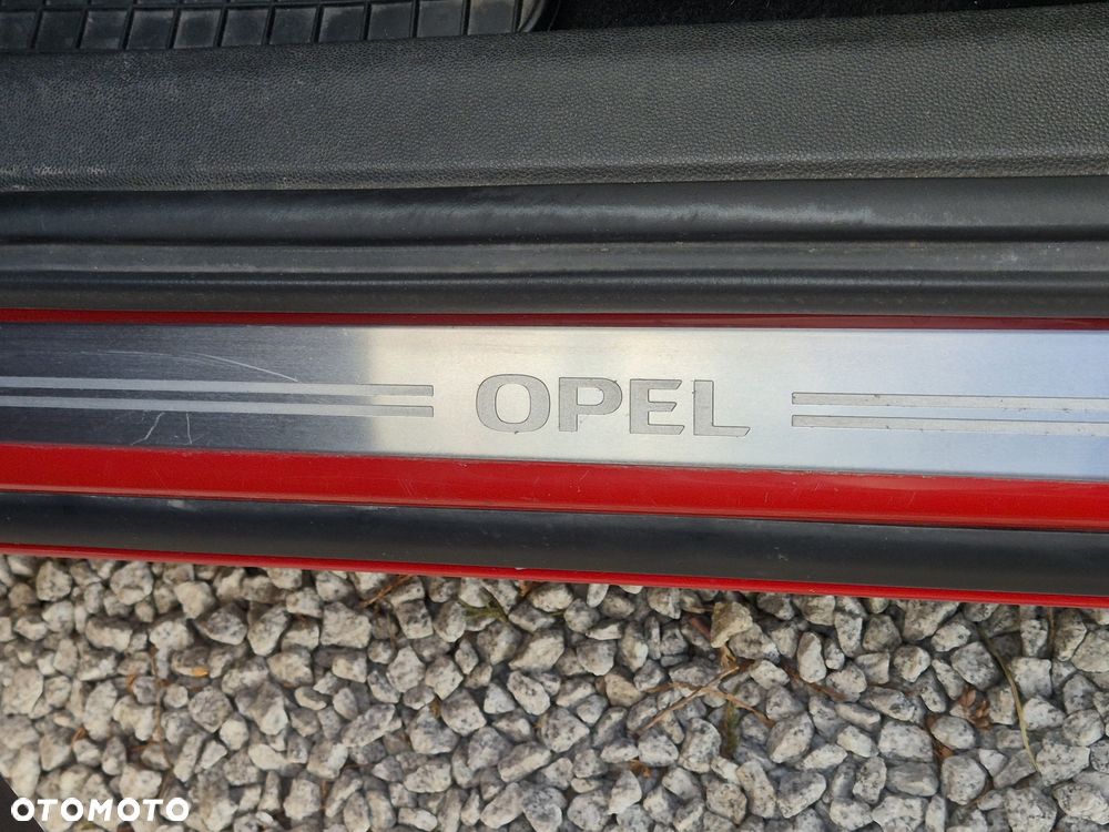 Opel Corsa 1.4 T Cosmo S&S - 20