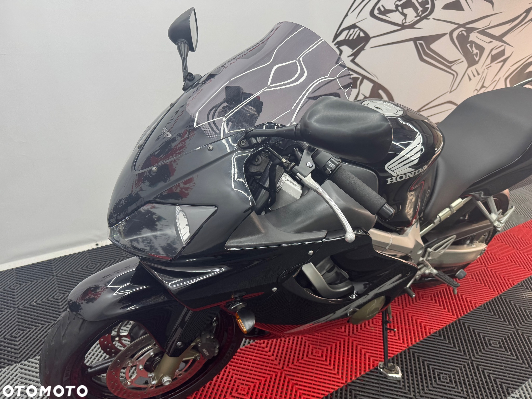 Honda CBR - 11