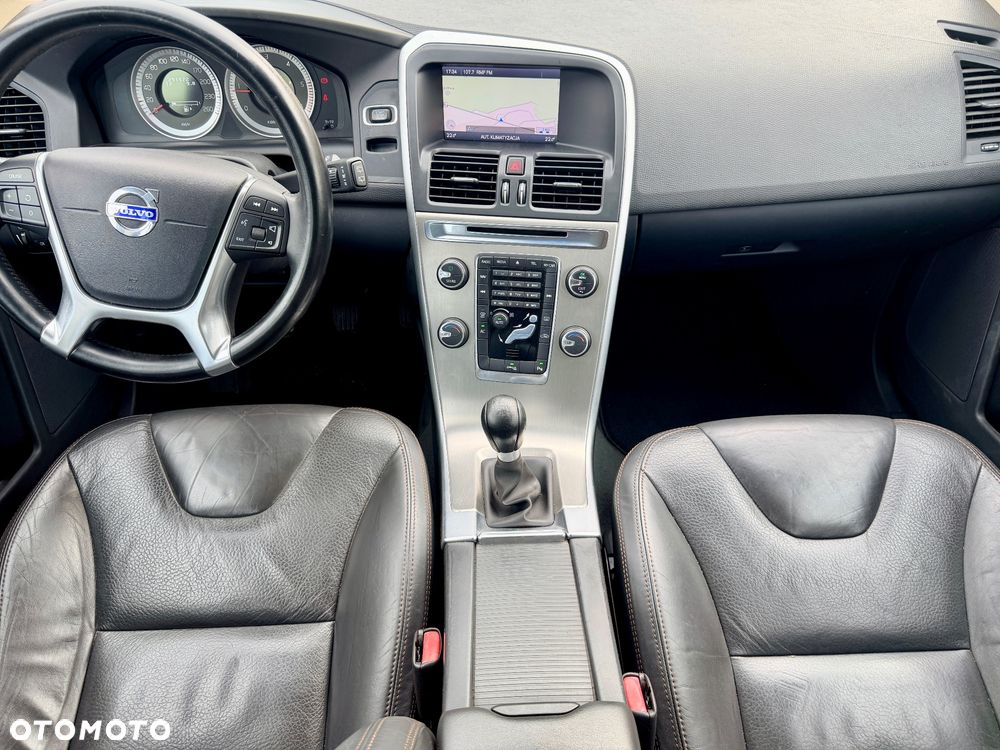Volvo XC 60 DRIVe Momentum - 11