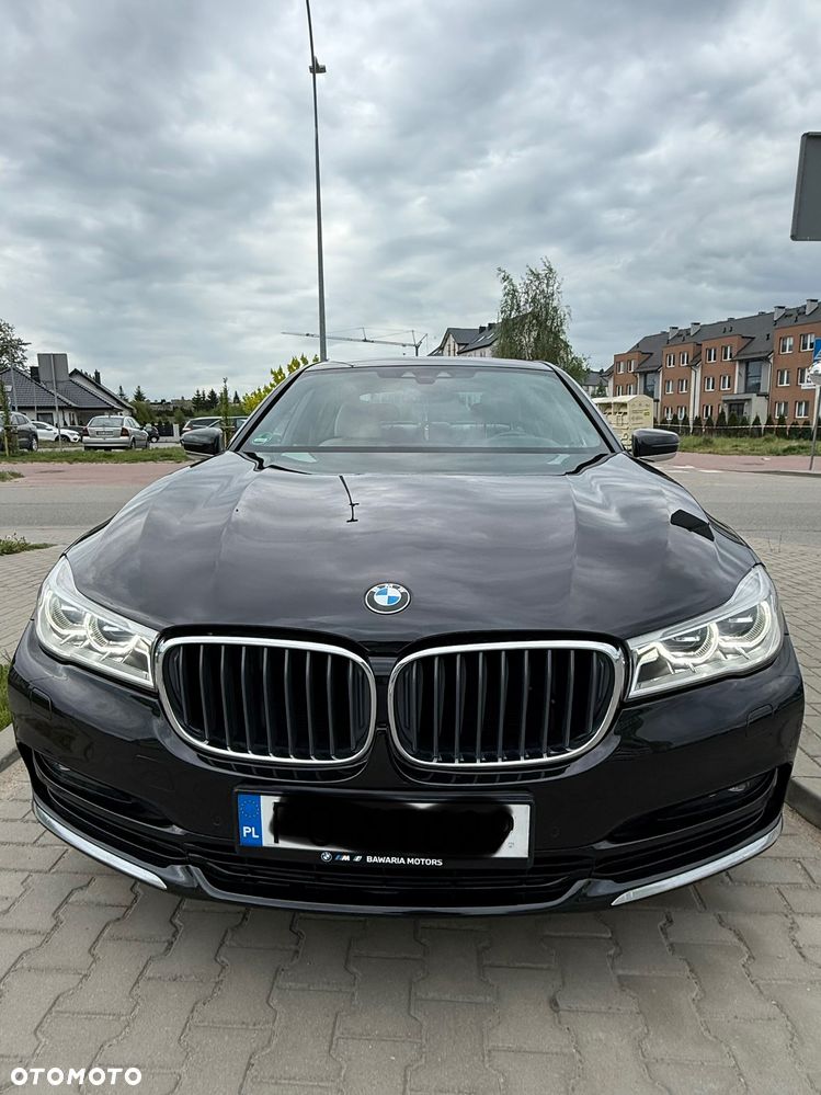 BMW Seria 7 740d xDrive - 1