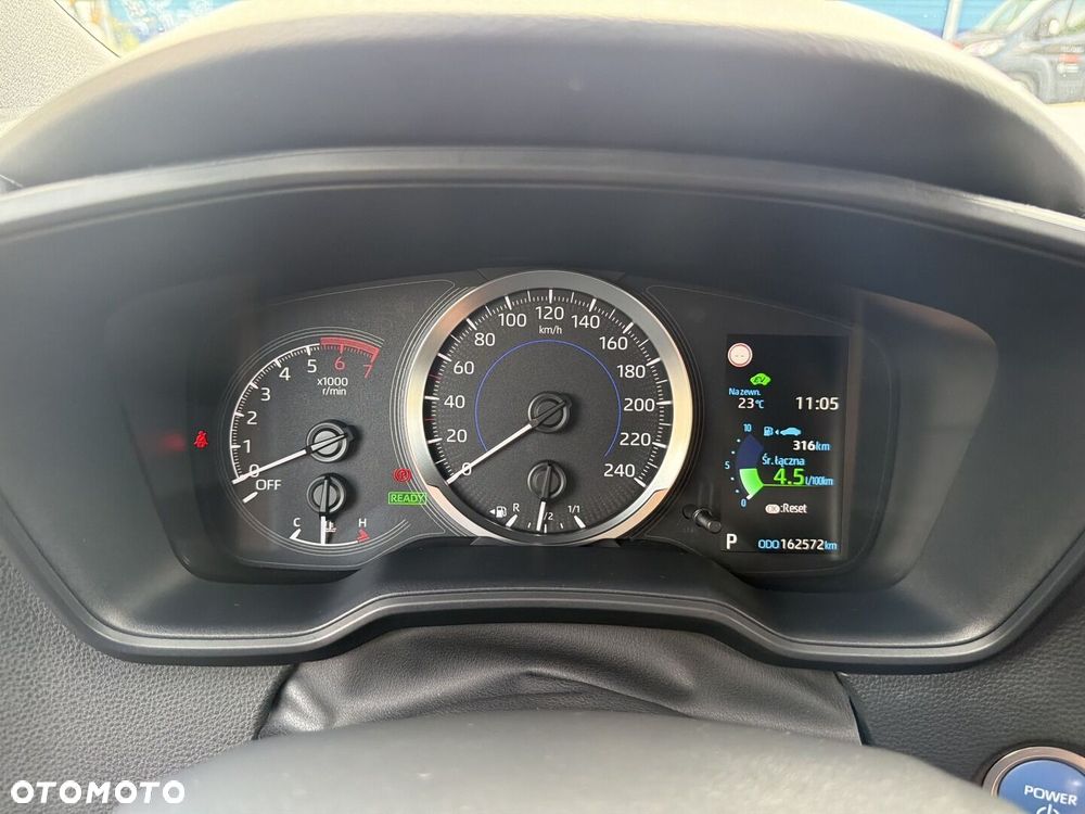 Toyota Corolla 1.8 Hybrid Active - 18