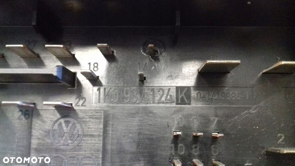 KOMPUTER 06A906033CL ZESTAW IMMO SKODA OCTAVIA II 1.6 MPI 04-08 - 10