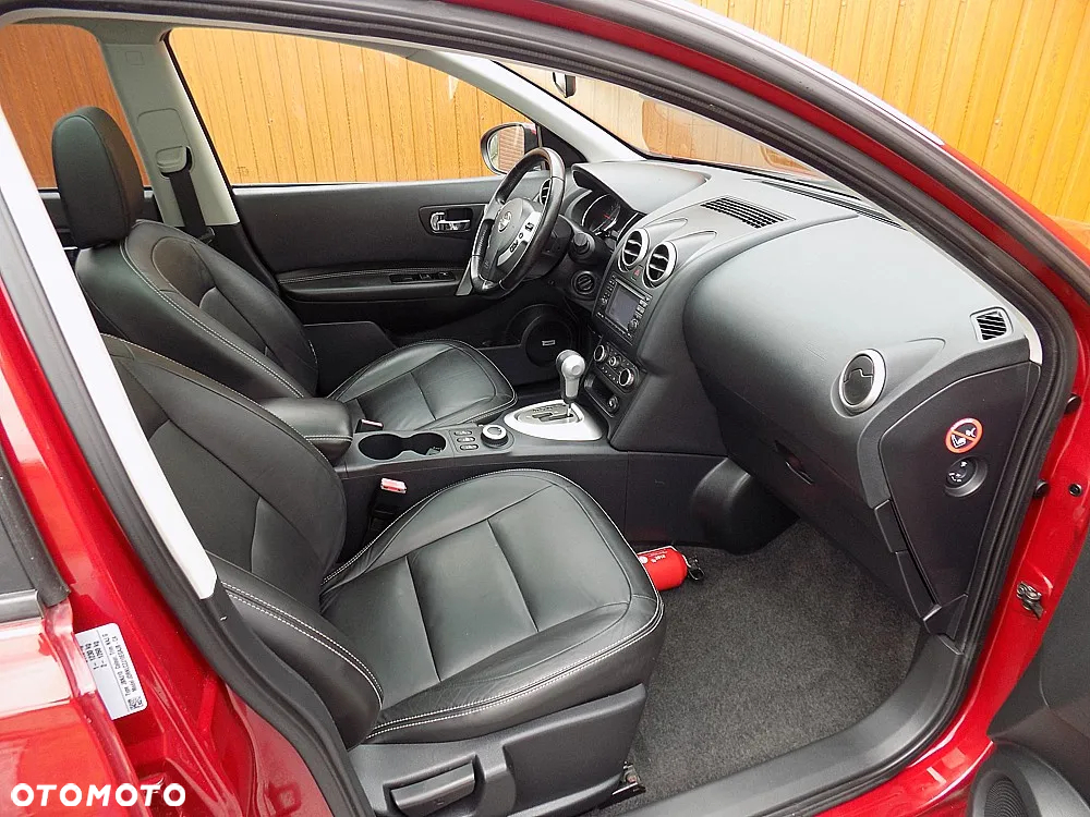 Nissan Qashqai+2 2.0 4x4 Tekna CVT - 8