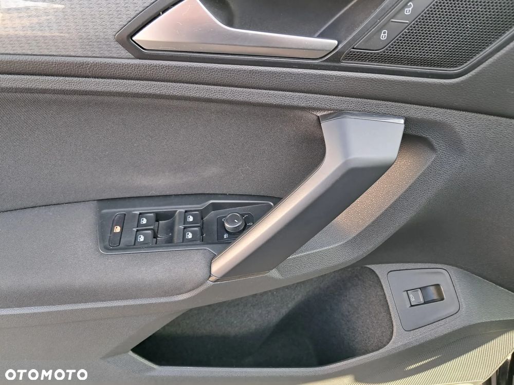 Volkswagen Tiguan 1.5 TSI EVO Life - 25
