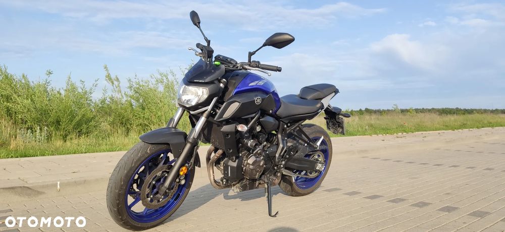 Yamaha MT - 2