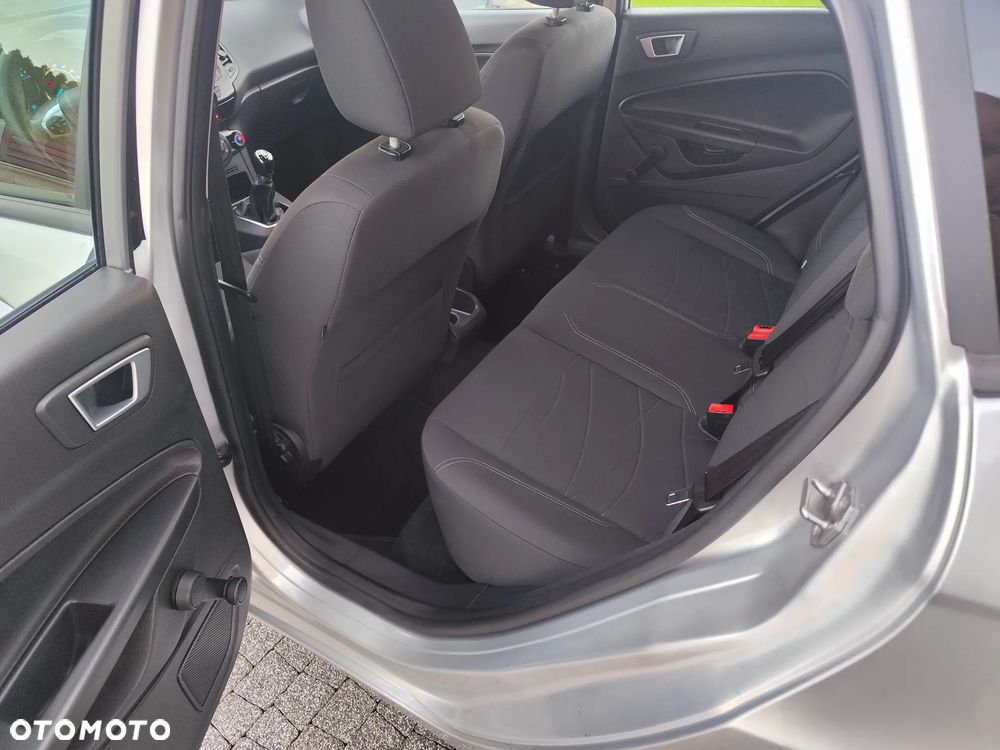 Ford Fiesta - 14