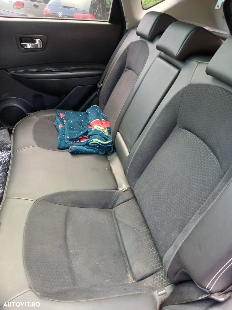 Nissan Qashqai 1.5 DCI TEKNA - 6