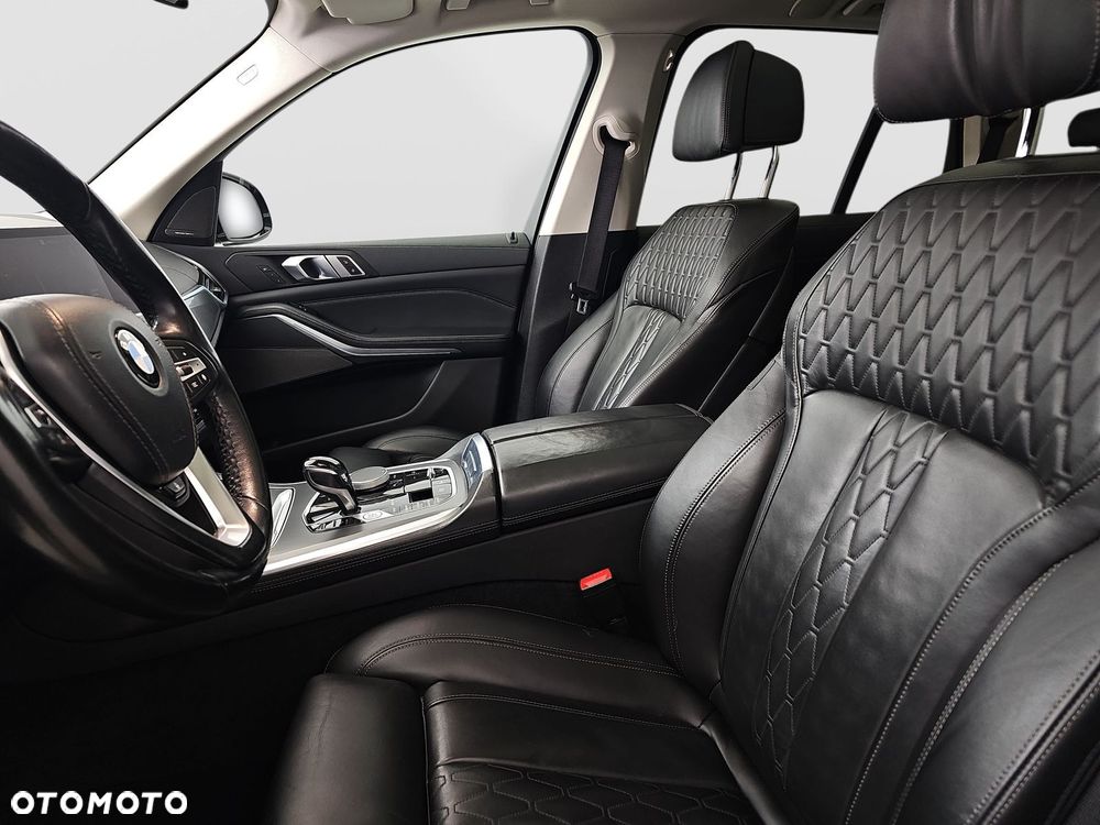 BMW X5 xDrive30d mHEV - 10