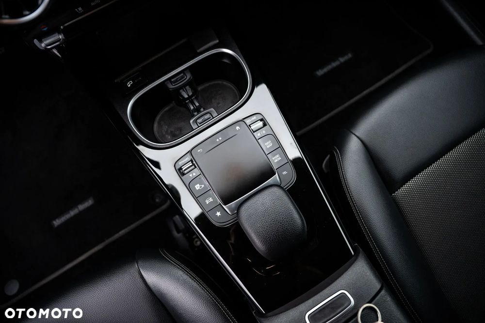 Mercedes-Benz CLA 180 d 7G-DCT Edition 2020 - 15