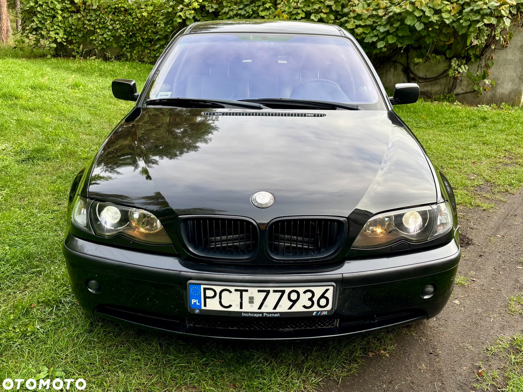 BMW Seria 3 330i Touring - 2