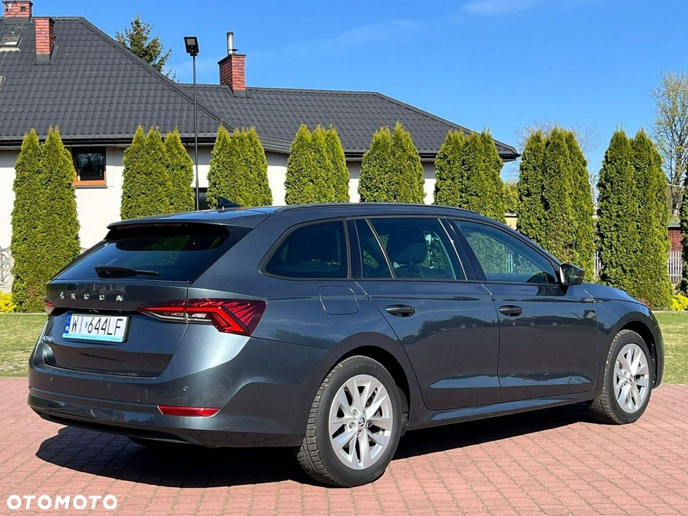 Skoda Octavia 2.0 TDI Ambition DSG - 23