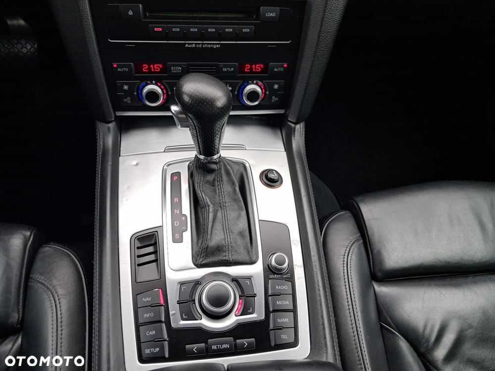Audi Q7 3.0 TDI Quattro Tiptronic - 23