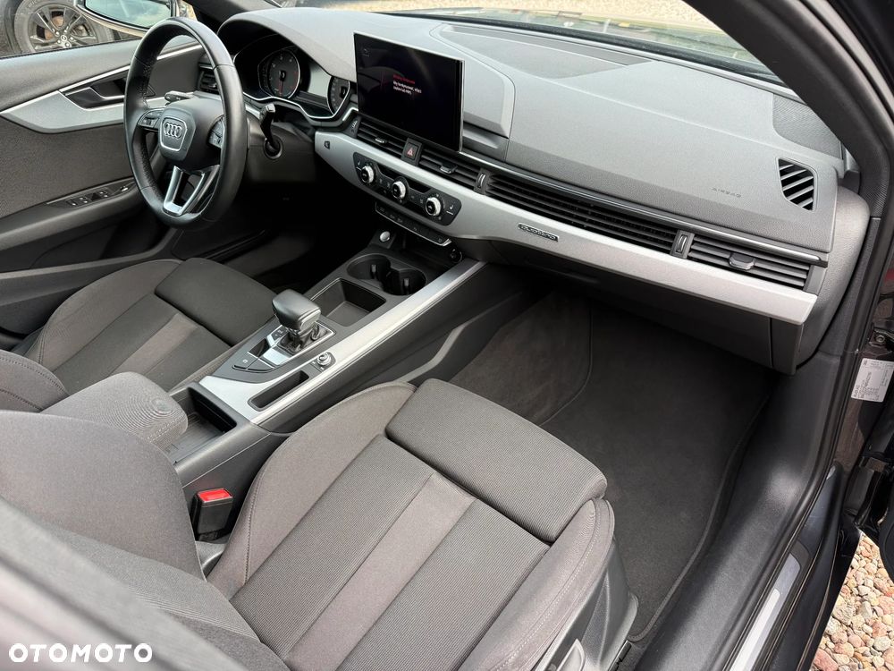 Audi A4 Avant 40 TDI quattro S tronic advanced - 22