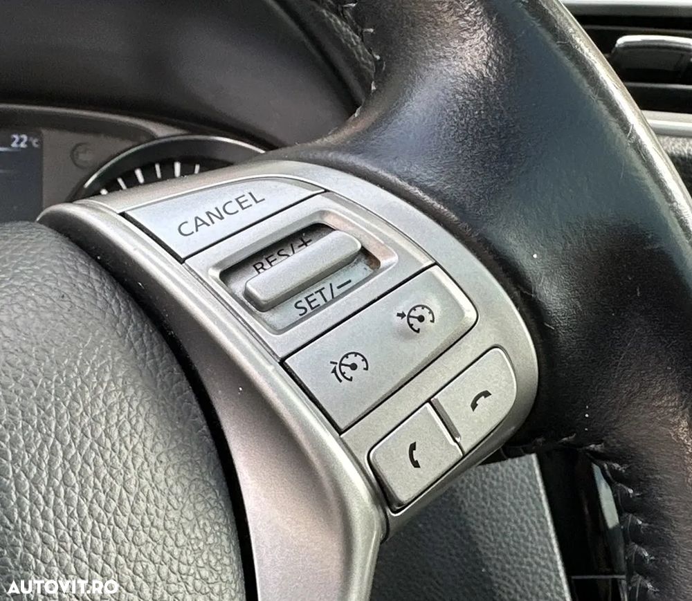 Nissan Qashqai 1.5 DCI TEKNA - 21