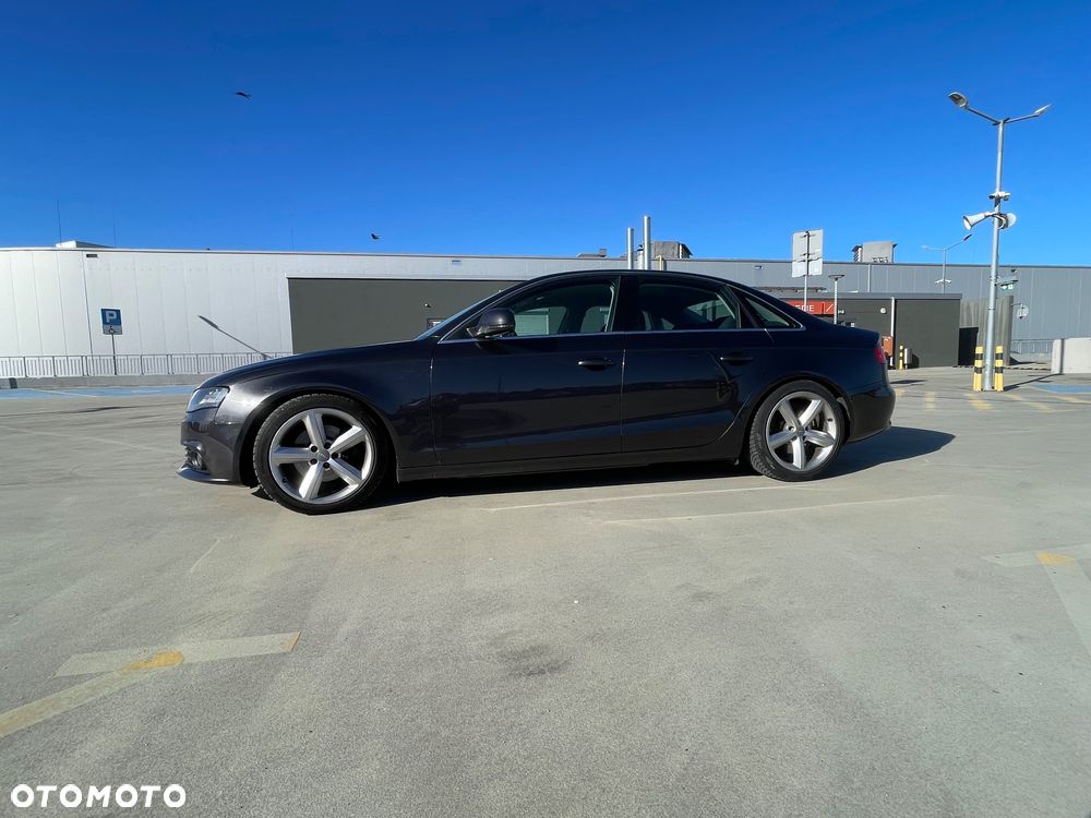 Audi A4 Limousine 2.0 TDI DPF Ambiente - 15