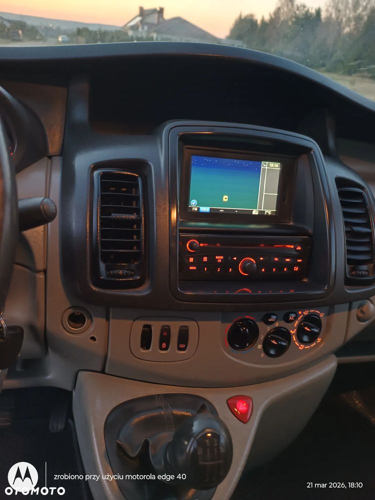 Renault Trafic - 9