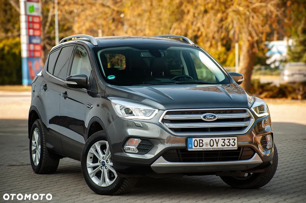 Ford Kuga 1.5 EcoBoost 2x4 Cool & Connect - 1