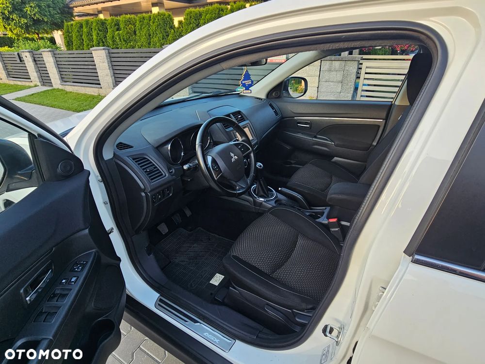 Mitsubishi ASX 1.6 Invite - 14