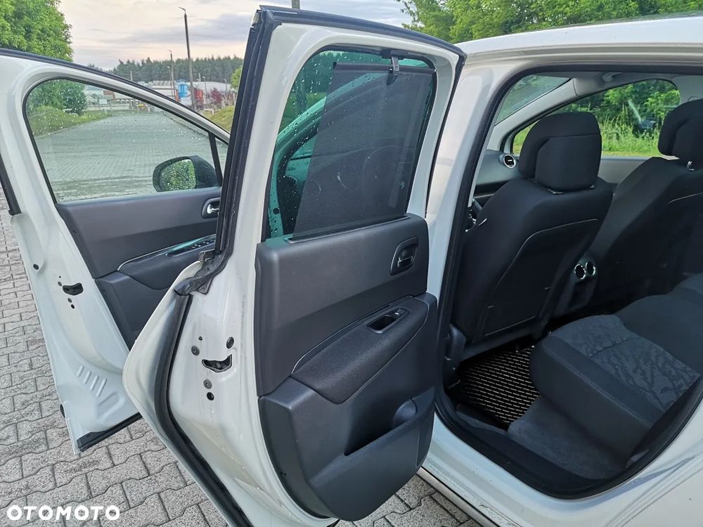 Peugeot 3008 120 VTi Premium - 11