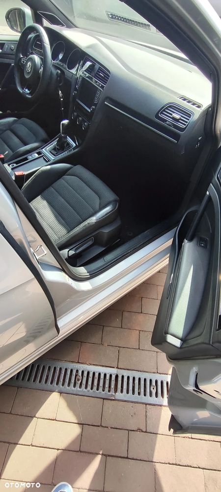 Volkswagen Golf 2.0 TDI SCR DSG Highline - 12