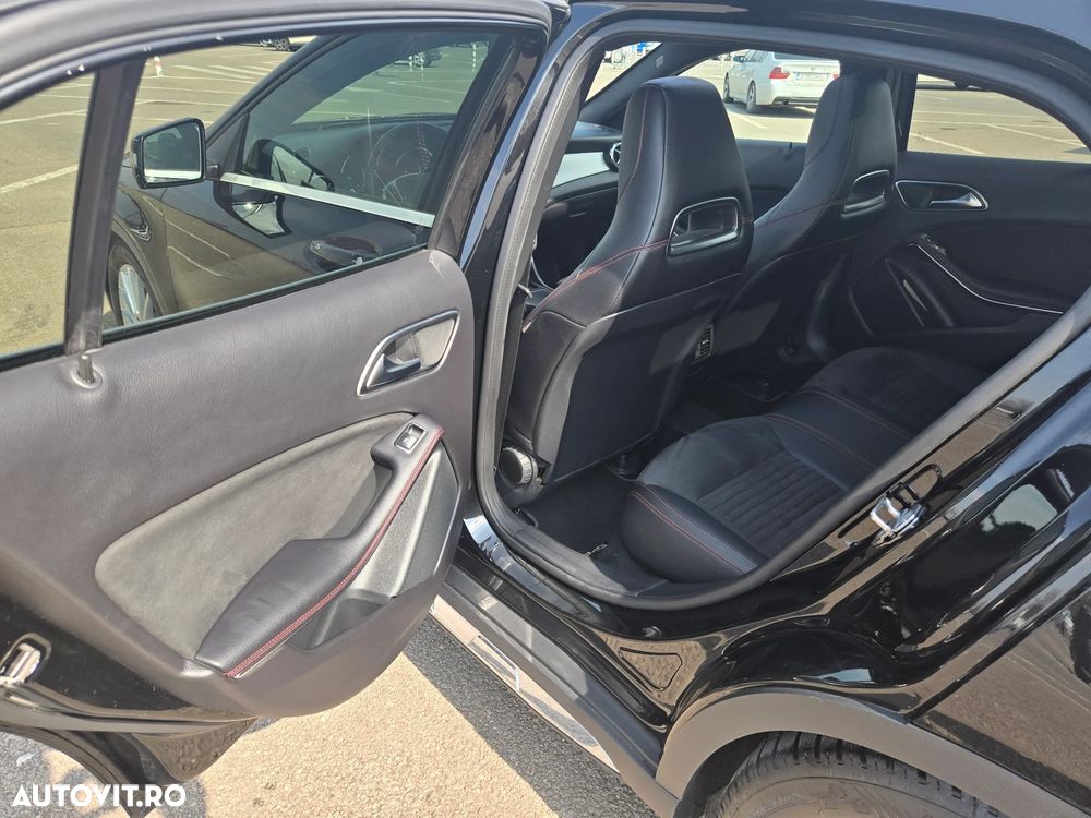 Mercedes-Benz GLA 250 4MATIC Aut. - 10