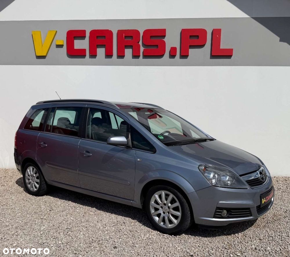 Opel Zafira - 25