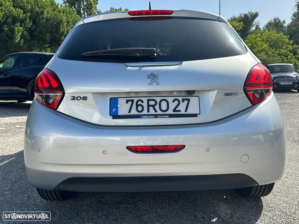 Peugeot 208 1.2 PureTech Style - 4