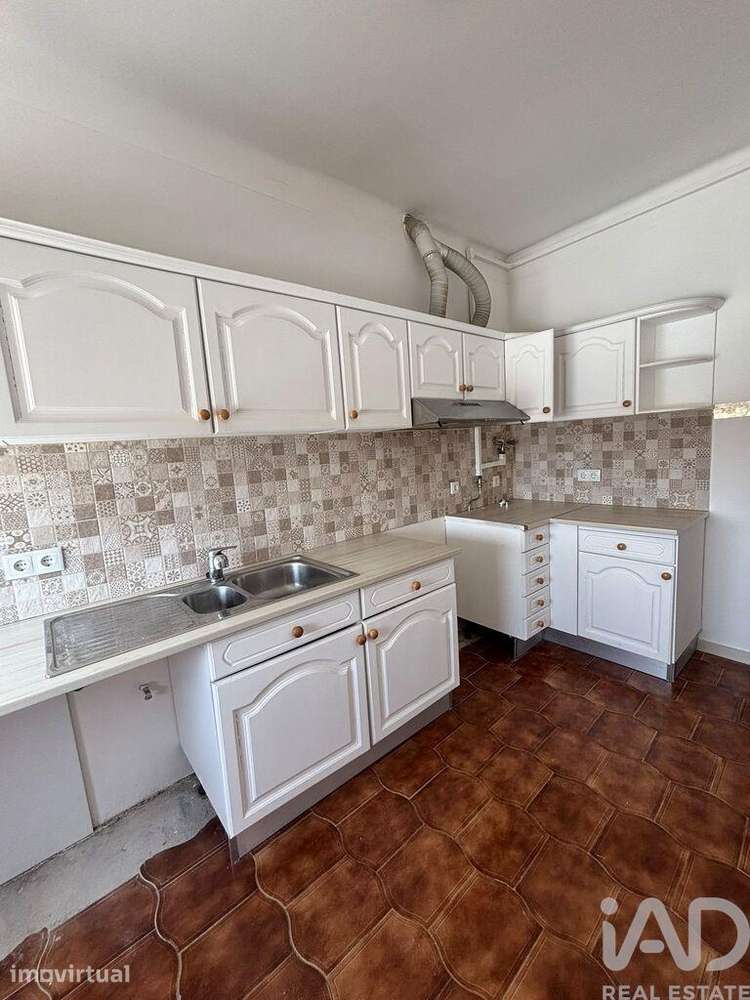 Apartamento T2 em Amora - Grande imagem: 2/8