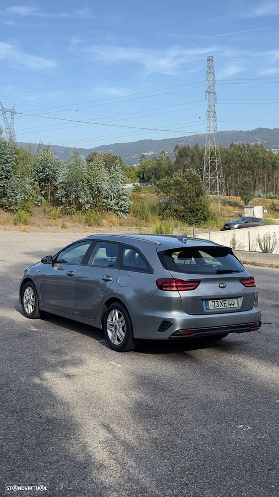 Kia Ceed SW 1.6 CRDi SX - 4