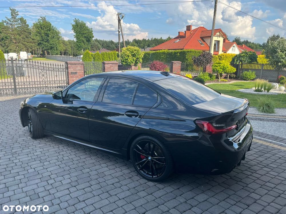 BMW Seria 3 330i xDrive M Sport - 4