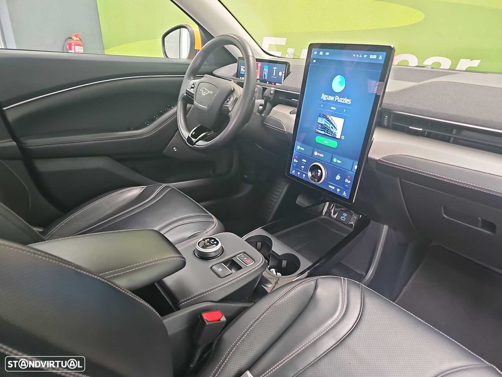 Ford Mustang Mach-E 98.7 kWh Premium - 11
