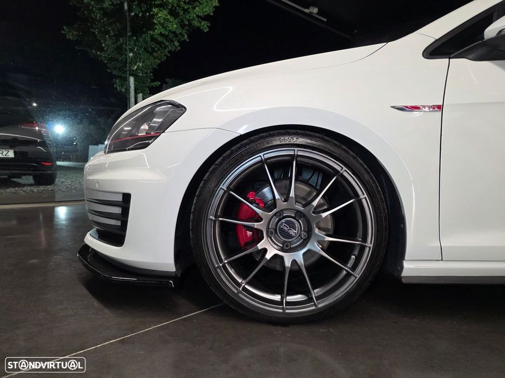 VW Golf 2.0 TSi GTi DSG - 19