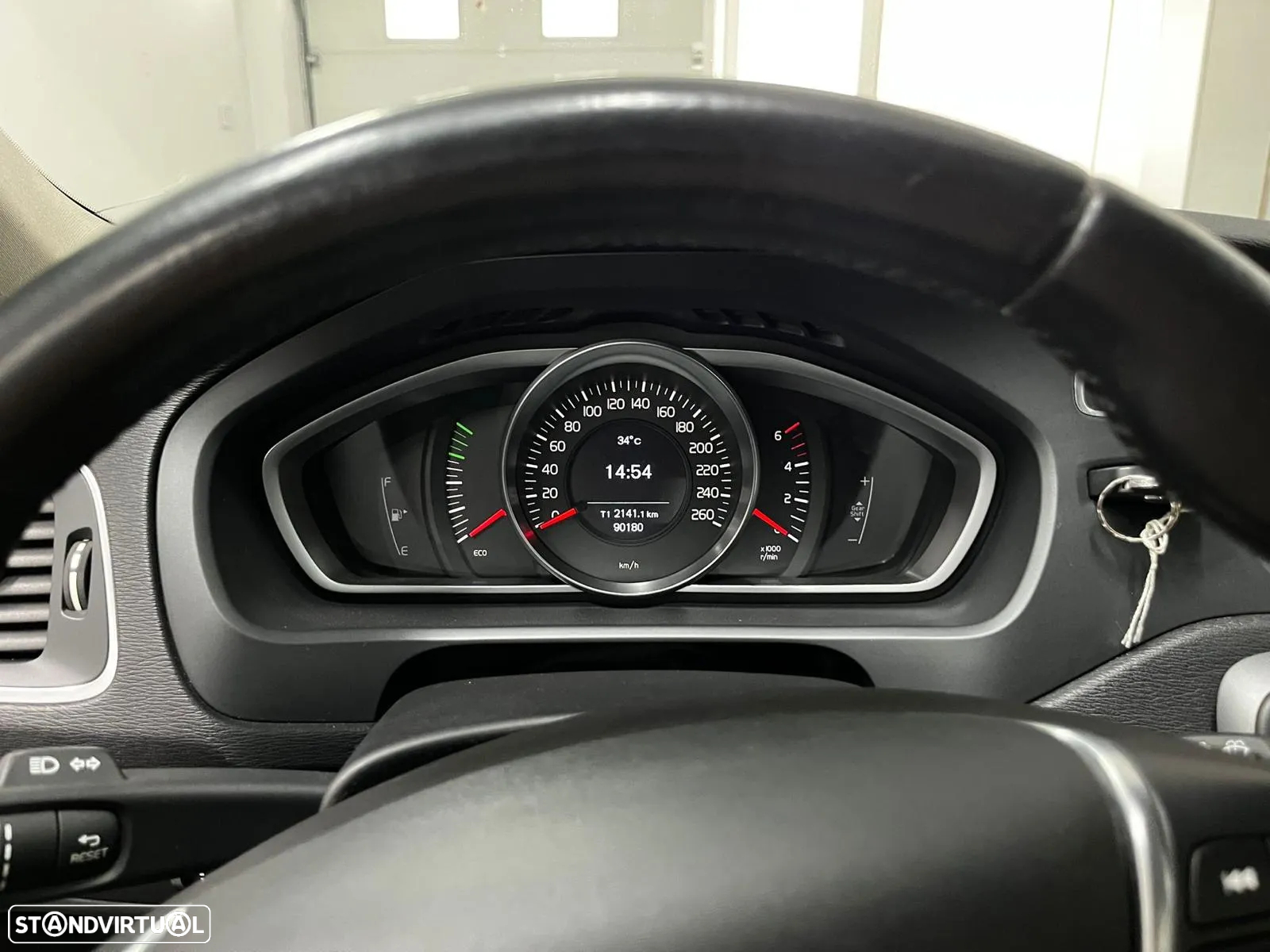 Volvo V40 1.6 D2 Kinetic - 5
