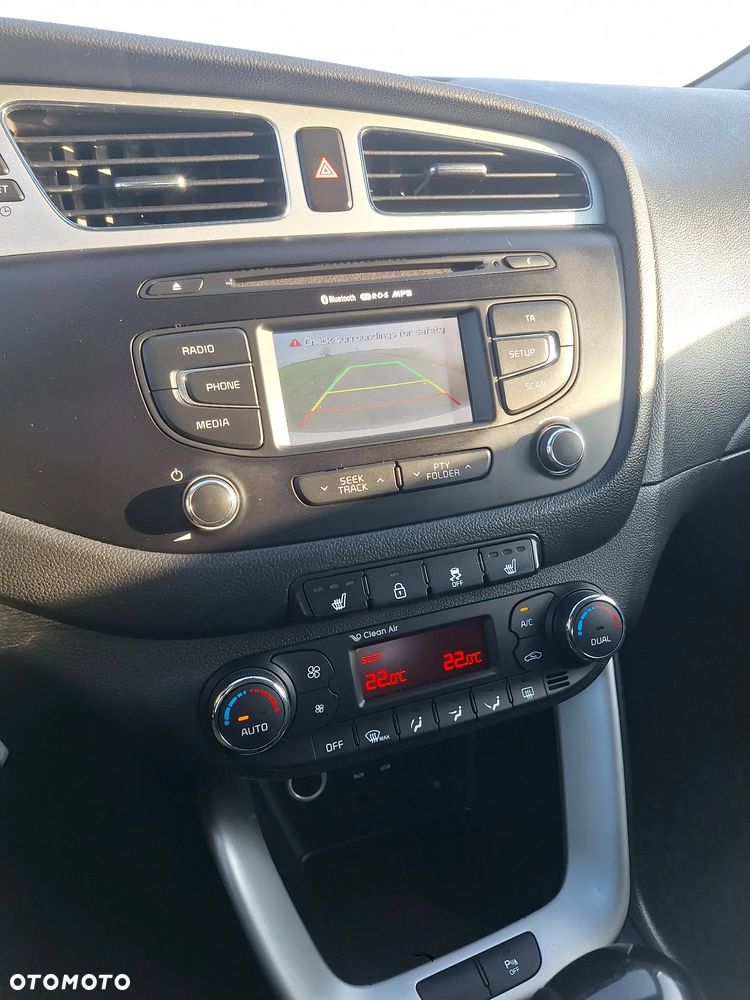 Kia Ceed 1.6 GDI DCT Platinum Edition - 9