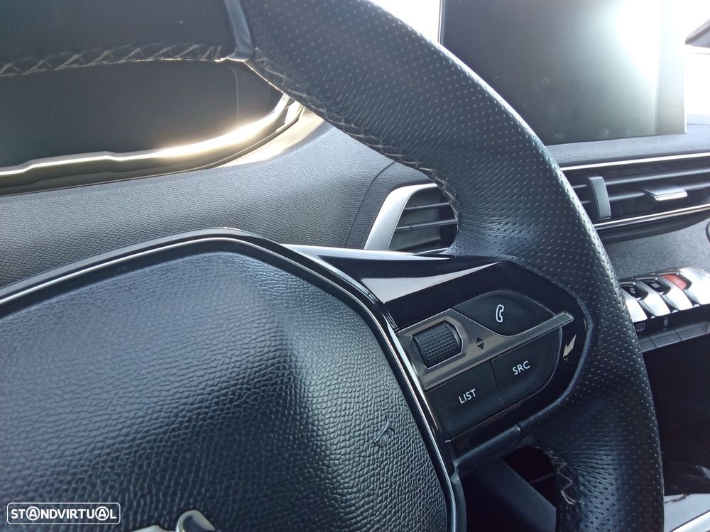 Peugeot 3008 1.2 PureTech GT Line - 18